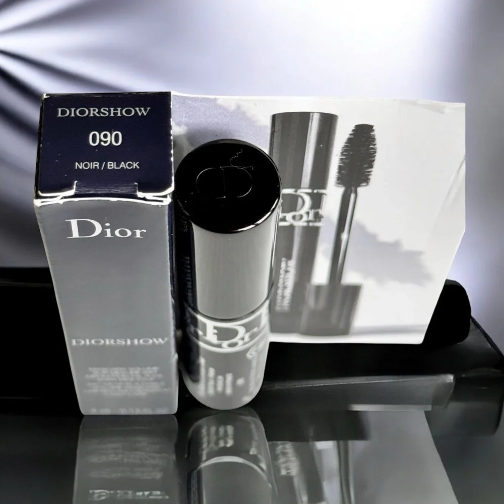 Christian Dior Diorshow Mini Mascara - New in Box 😍090 Noir/Black Travel Size